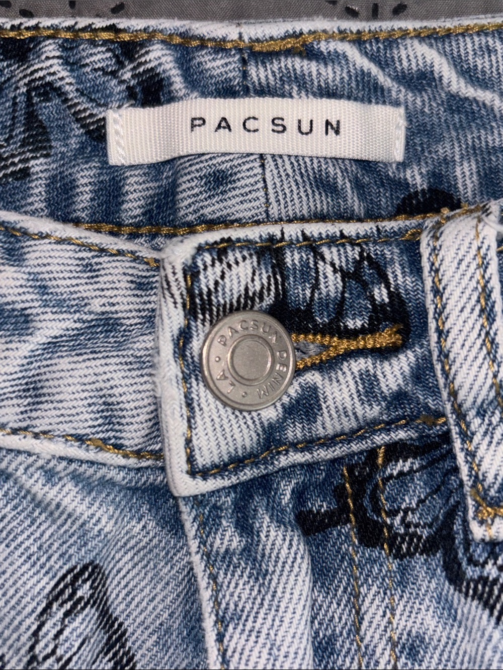 Pacsun Eco Butterfly Stamp Mom Shorts- 26 - Picture 6 of 10